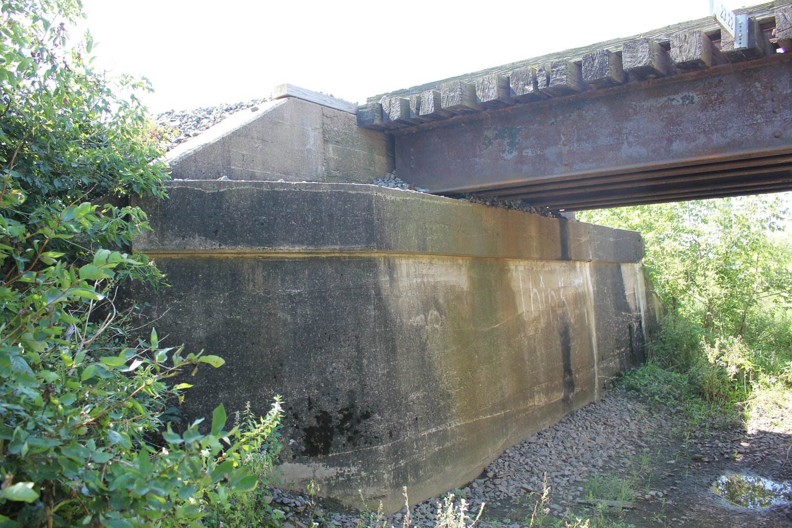 South abutment